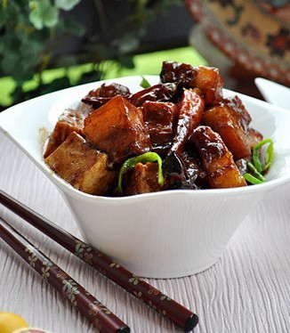 千页豆腐红烧肉.jpg