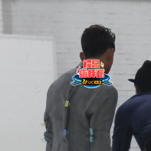 15119204745858.gif