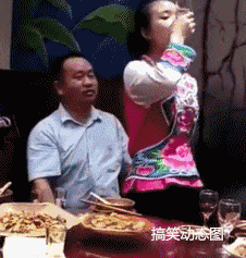 85a0e84e424a6734f9eac79375da416d.gif